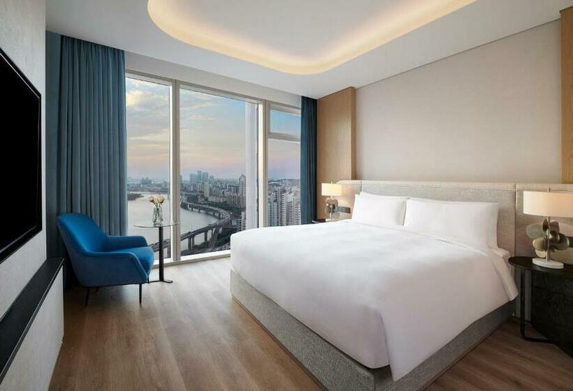 سوئیت پریمیوم, Naru Seoul Mgallery Ambassador