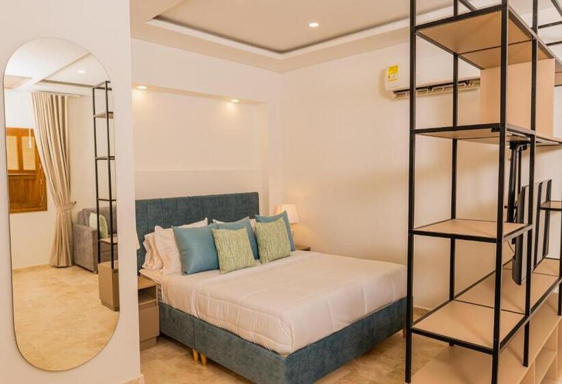استودیو استاندارد با چشم‌انداز باغ, Del Mar Guest House
