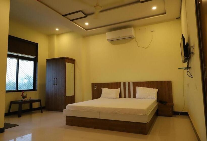 Трехместный Номер Комфорт, Athitya Hotel And Resort