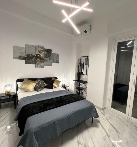 سوییت, Fellini Suites Lungomare Near The Sea