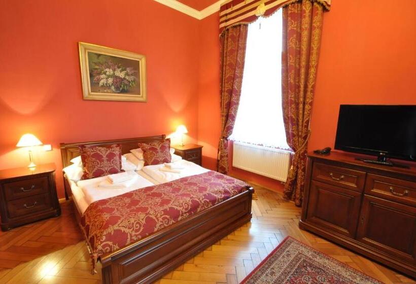 Люкс Комфорт, Grand Hotel Praha