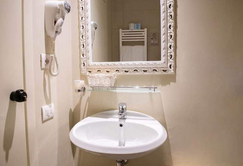 اتاق استاندارد, Alessi Hotel Trattoria