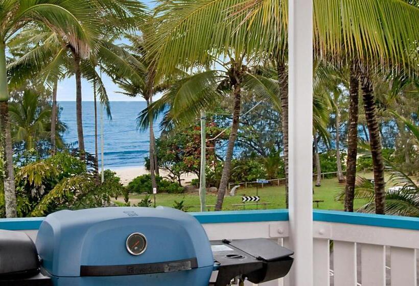 Superior studio with view, By The Sea Port Douglas