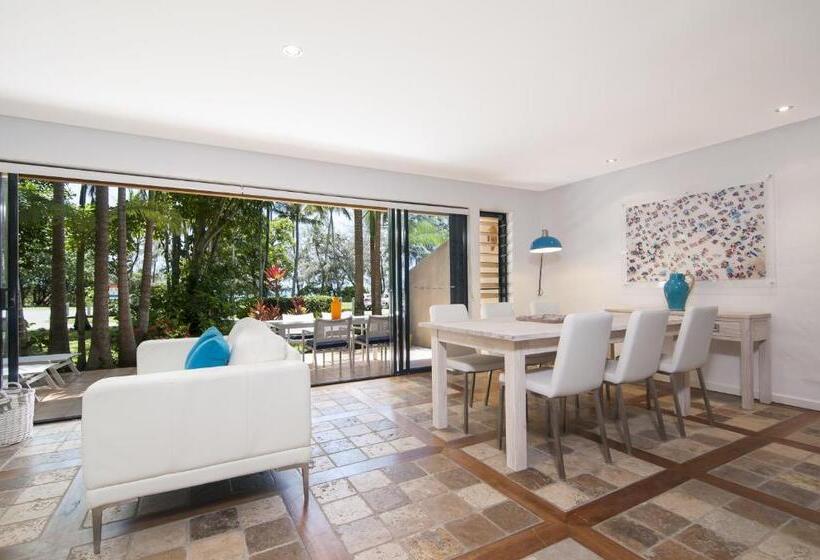Вилла 2 Спальни Вид на Море, By The Sea Port Douglas