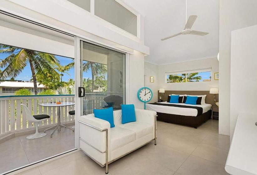 Студия Superior, By The Sea Port Douglas