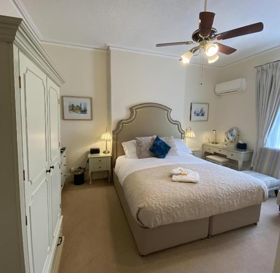 Номер Superior, Kingston House
