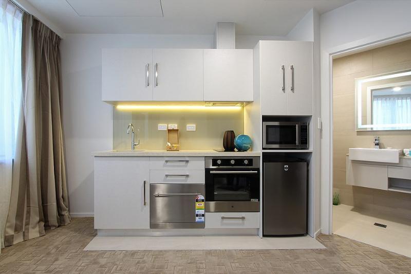 스위트, Vr Queen Street Hotel & Suites