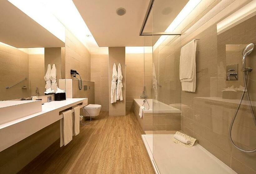 Quarto Executivo, Jupiter Lisboa Hotel - Rooftop & Spa