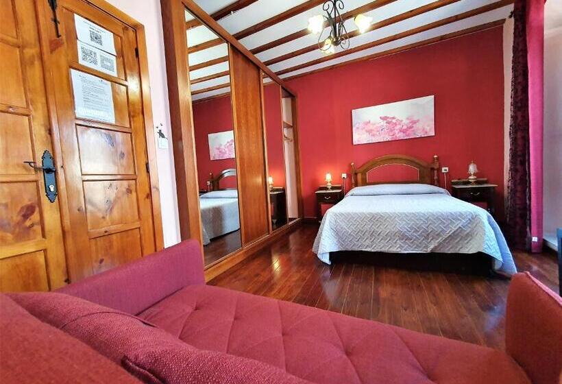패밀리 룸, Casa Bracamonte