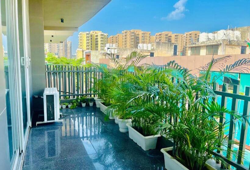 آپارتمان 3 خوابه, Bedchambers Serviced Apartments, Ardee City