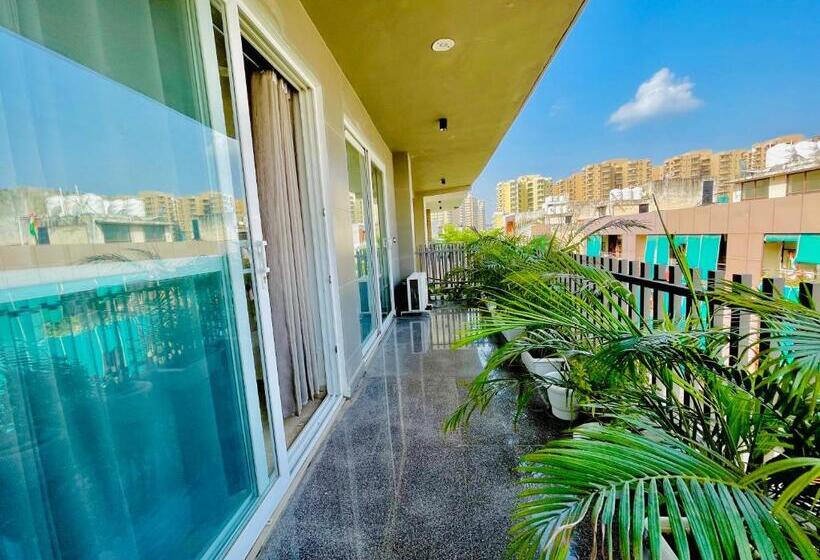 آپارتمان 3 خوابه, Bedchambers Serviced Apartments, Ardee City