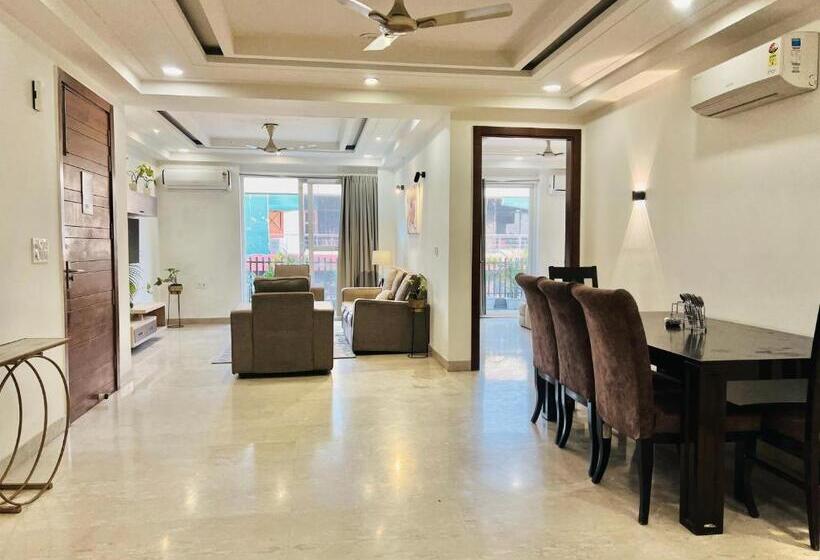 آپارتمان 3 خوابه, Bedchambers Serviced Apartments, Ardee City