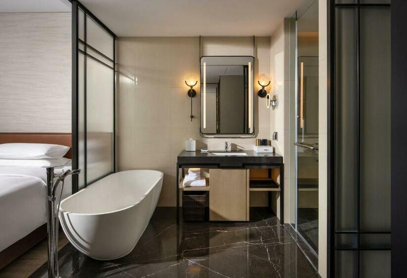 Студио Стандарт Кровать Кинг, Sheraton Ningbo Xiangshan Resort