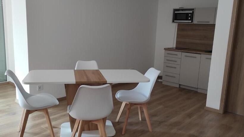Номер Стандарт с Террасой, Panoráma Apartman Mogyoród