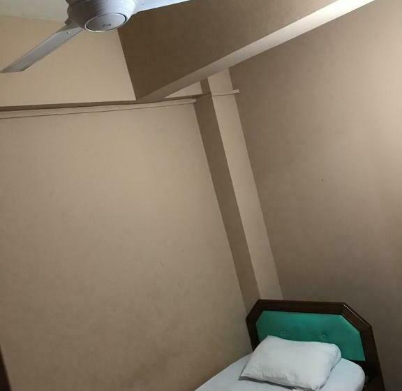Номер Стандарт Индивидуальный Совместная Ванная, Motel Terminal Inn