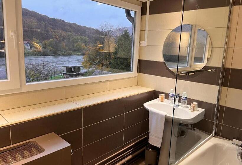 Апартаменты 3 Спальни, Le Clos Joli