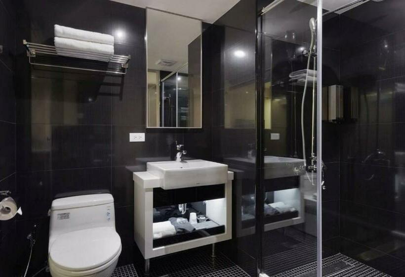 اتاق استاندارد, Sheretaipei