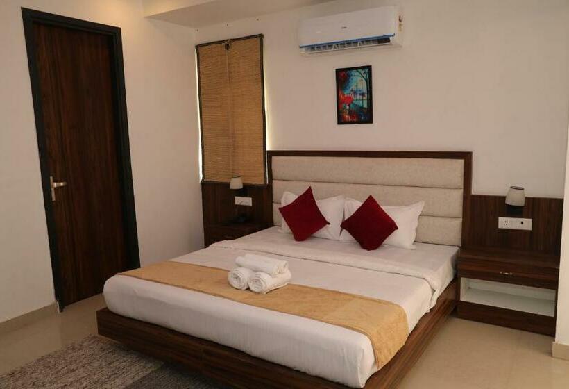 Стандартный Номер Кровать Кинг, Cordelia Inn By Devpaga Hotels Pvt Ltd