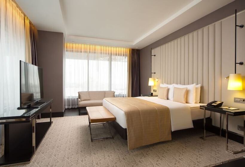 Люкс, Doubletree By Hilton Hotel Minsk