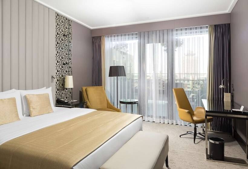 Номер Стандарт Двуспальная Кровать, Doubletree By Hilton Hotel Minsk
