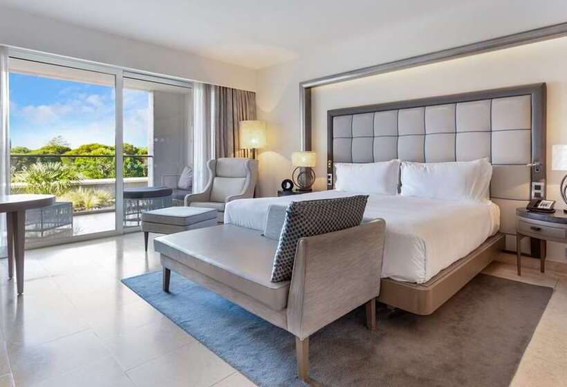 اتاق استاندارد با تخت بزرگ, Hilton Tallinn Park