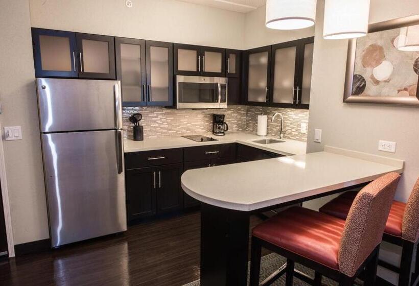 Люкс 2 Спальни, Staybridge Suites Albany Wolf Rd Colonie Center, An Ihg