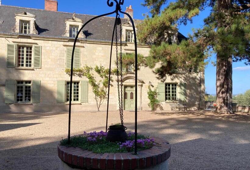 اتاق استاندارد با تخت بزرگ, Chateau De La Boussiniere
