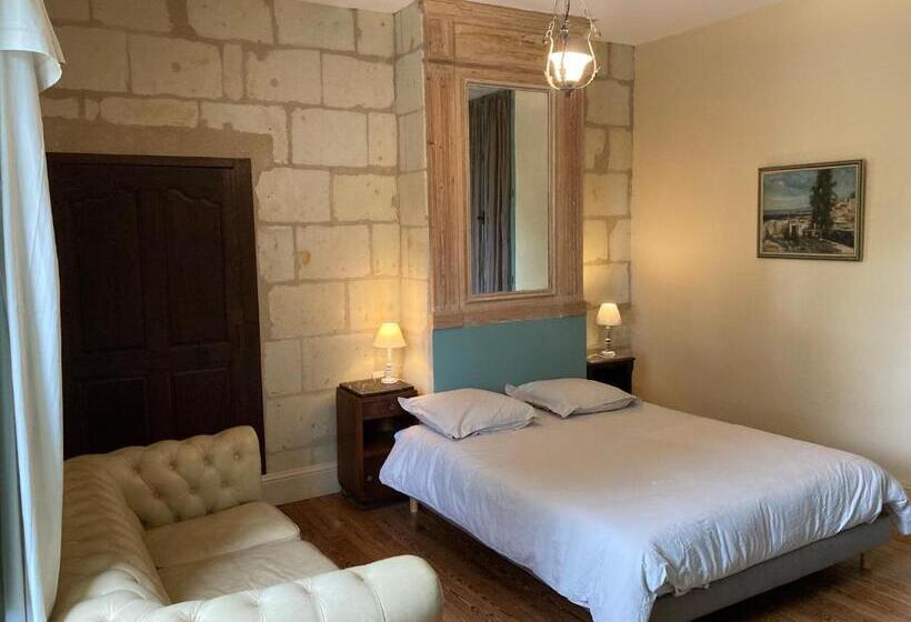 اتاق استاندارد با تخت بزرگ, Chateau De La Boussiniere