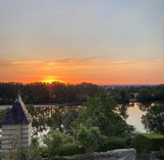 اتاق استاندارد سه نفره, Chateau De La Boussiniere