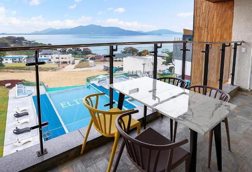 سوییت, Ganghwa Elijah Resort