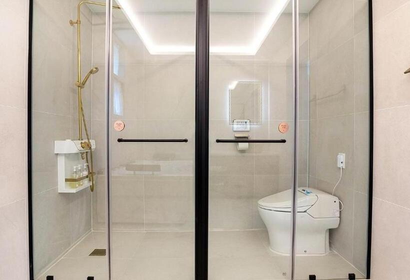 سوئیت پریمیوم, Ganghwa Elijah Resort