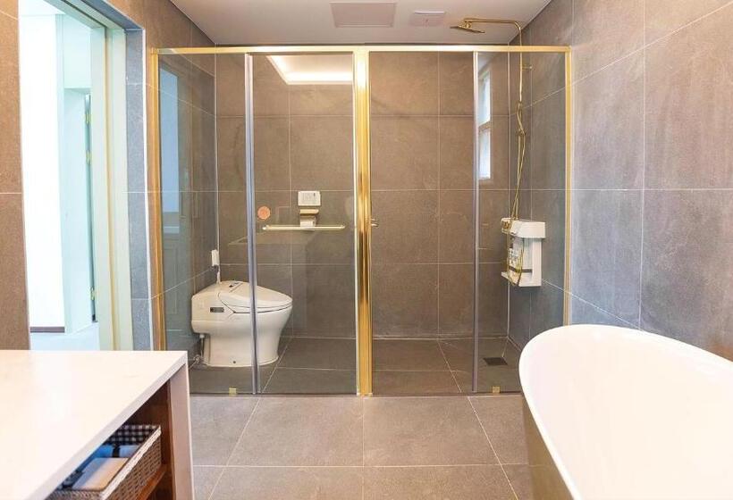 ویلای یک اتاق خوابه با استخر شنا, Ganghwa Elijah Resort