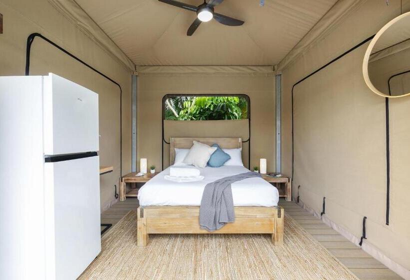 Standard Tent, Poinciana At Cooee Bay