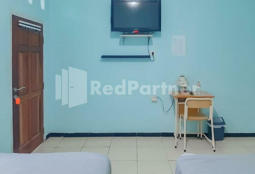 Семейный Номер Deluxe, Syariah Safar Guest House Mitra Reddoorz