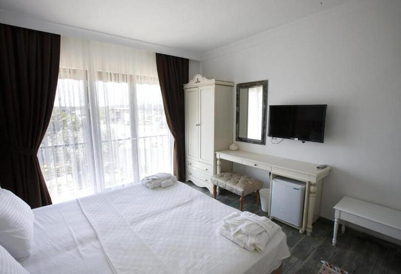 Номер Deluxe с Балконом, Albeon Luxury Hotel   Alacatı