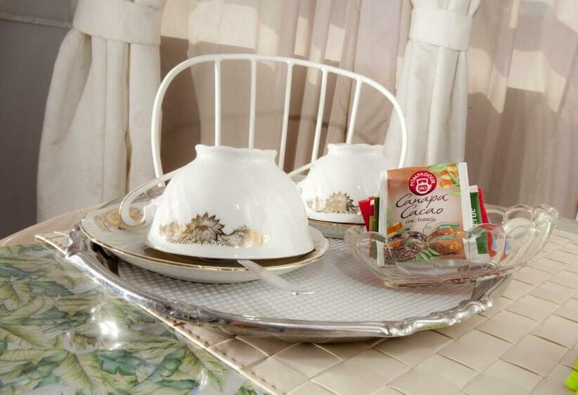 اتاق استاندارد سه نفره, B&b Elisir