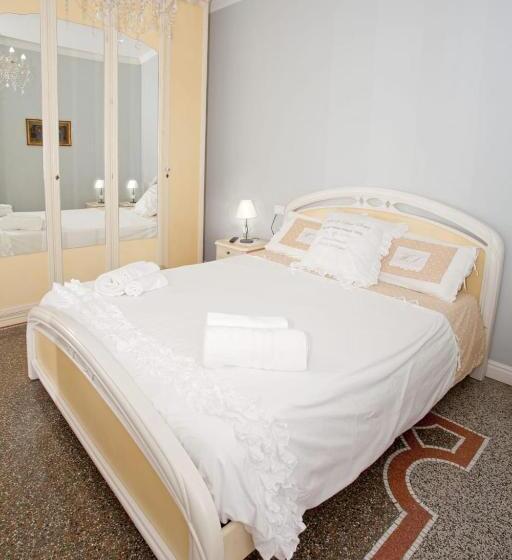 اتاق استاندارد با بالکن, B&b Elisir