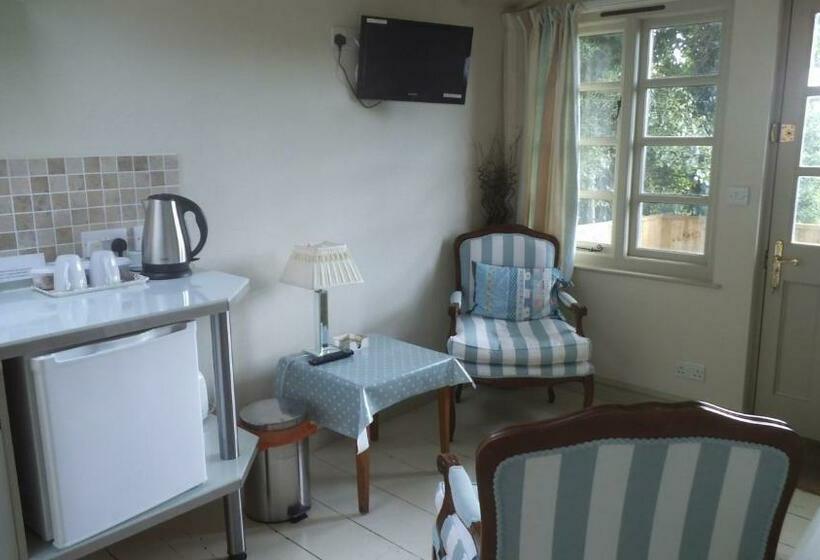 Номер Стандарт, Conygre Bungalow