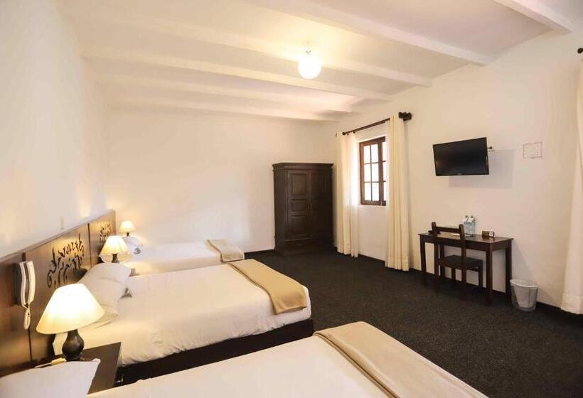 اتاق استاندارد سه نفره, La Xalca Hotel   Asociado Casa Andina