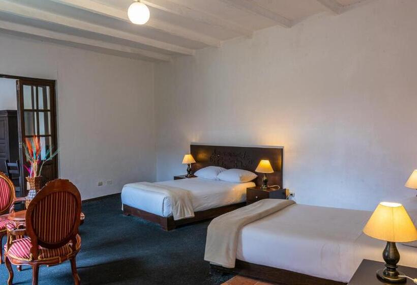 اتاق سوپریور خانوادگی, La Xalca Hotel   Asociado Casa Andina