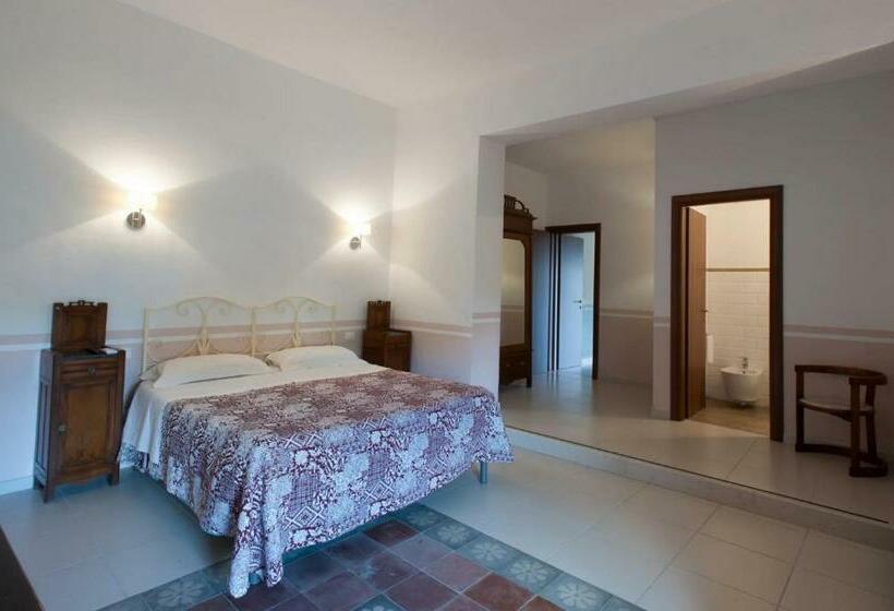 اتاق راحتی سه تخته, Masseria Agriturismo Moschella