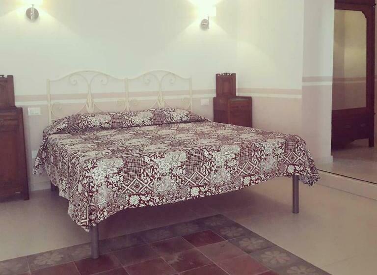اتاق راحتی سه تخته, Masseria Agriturismo Moschella