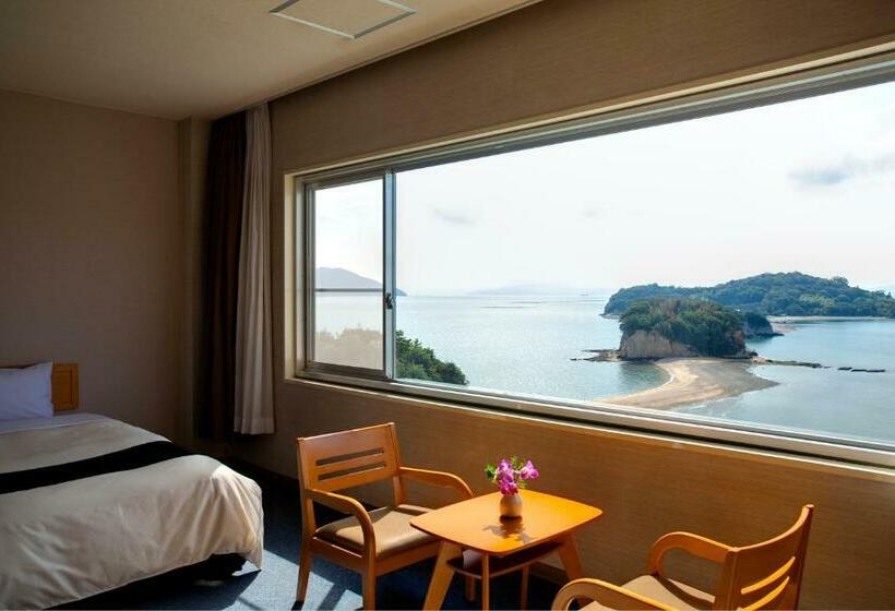 Номер Стандарт Вид на Море, Shodoshima International