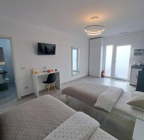 اتاق استاندارد, Kevin&jessica Rooms