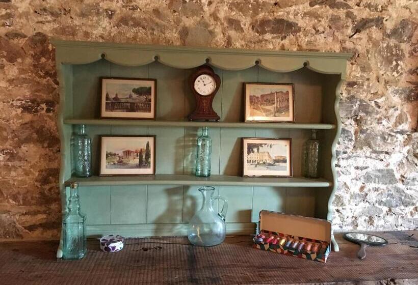 Трехместный Номер Комфорт, Chateau Mareuil