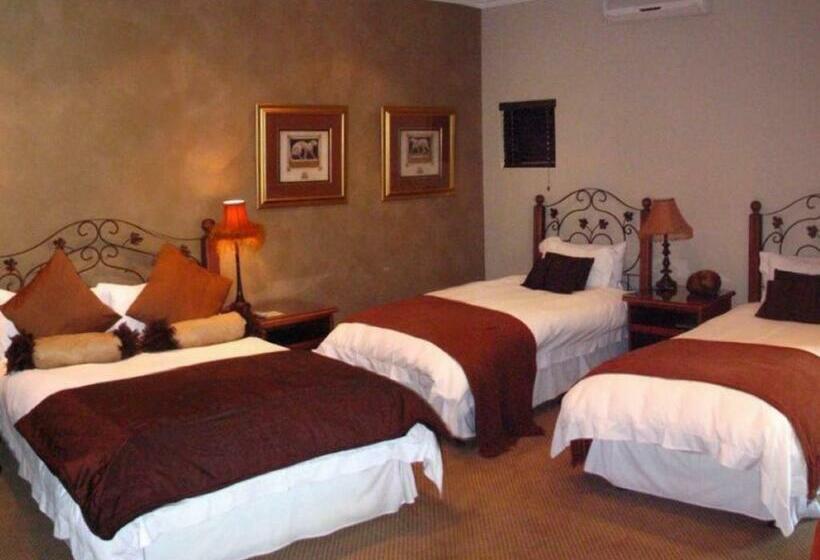 Семейный Номер Deluxe, Lazy Lizard Guesthouse