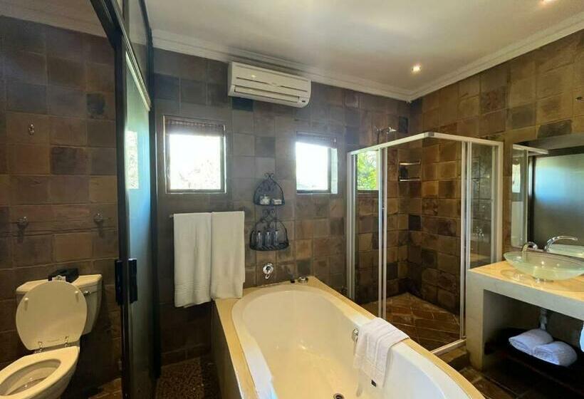 Номер Комфорт, Lazy Lizard Guesthouse