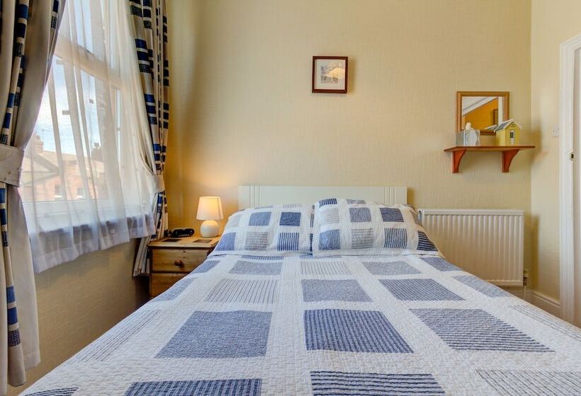 Номер Стандарт, Dolphin Guesthouse