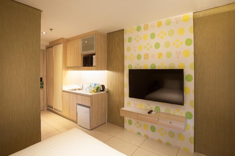 Quarto Estandar Individual, Injap Tower