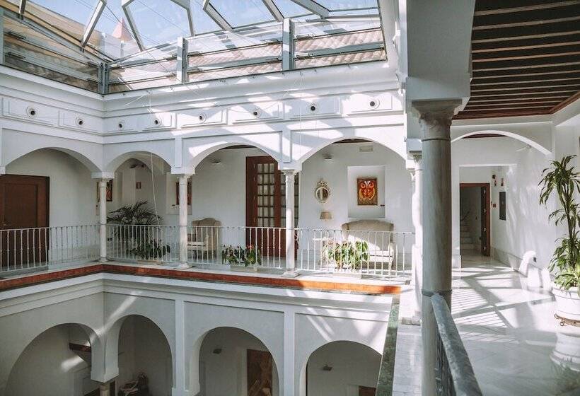 סוויטת ג'וניור, Palacio Pinello